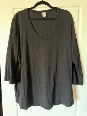 Chico's Black V-Neck 3/4 Sleeve Tee